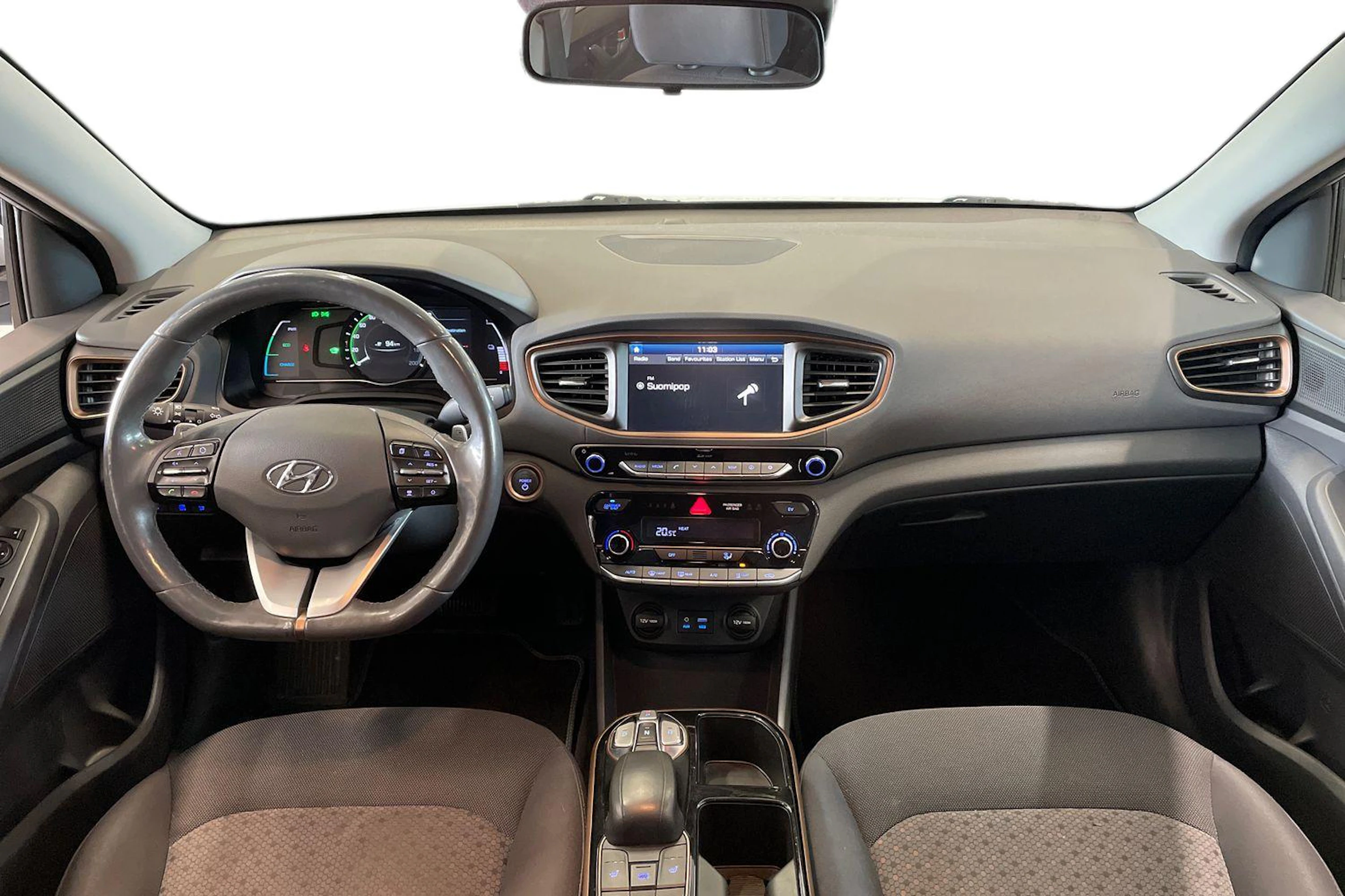harmaa Hyundai IONIQ electric 2019 kuva 9.