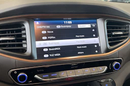 harmaa Hyundai IONIQ electric 2019 kuva 21.