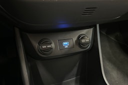 valkoinen Hyundai IONIQ electric 2020 kuva 20.