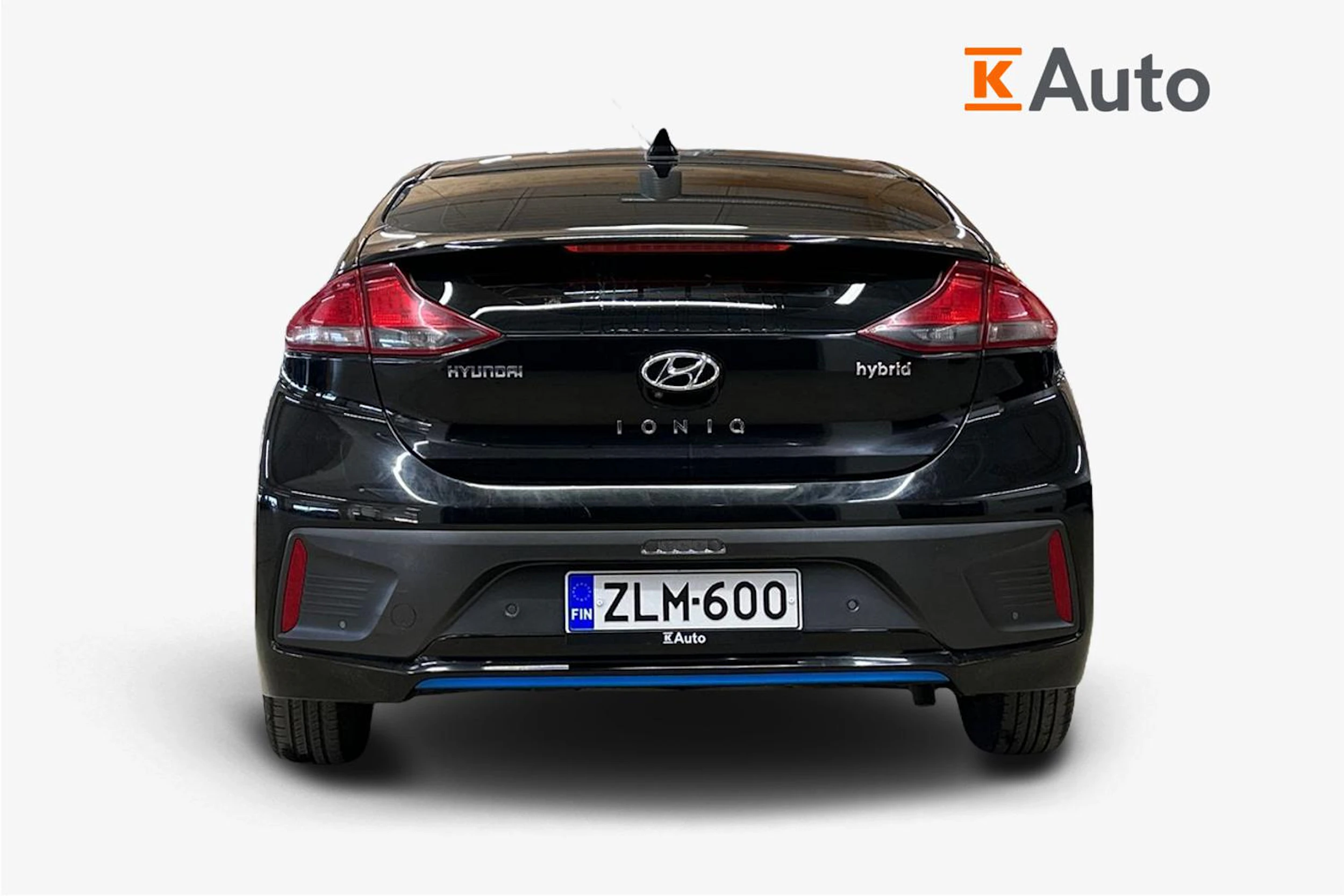 musta Hyundai IONIQ hybrid 2017 kuva 3.