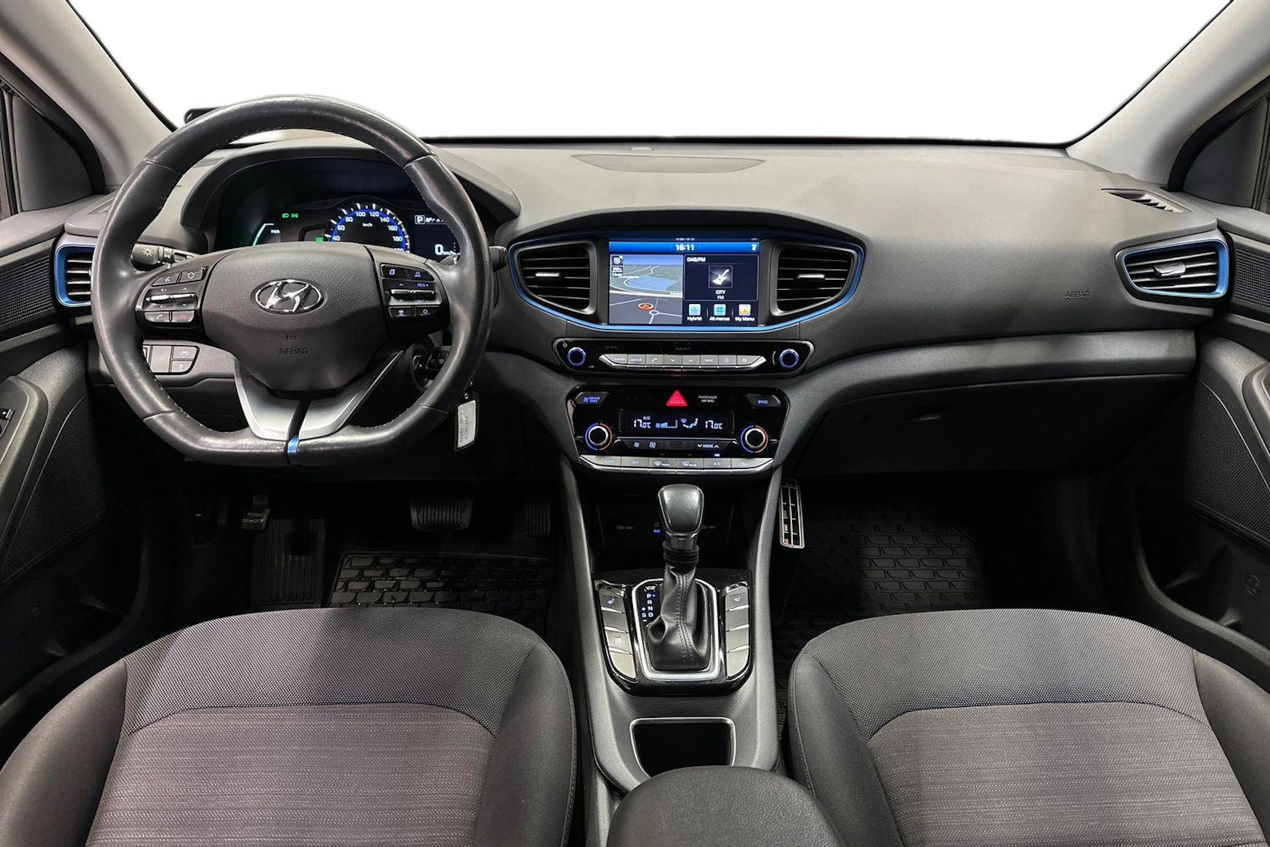 musta Hyundai IONIQ hybrid 2017 kuva 7.