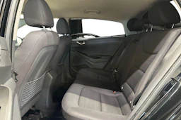 musta Hyundai IONIQ hybrid 2017 kuva 8.