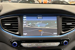 musta Hyundai IONIQ hybrid 2017 kuva 14.