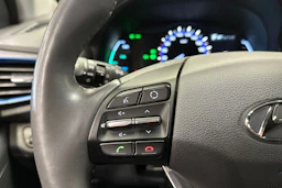 musta Hyundai IONIQ hybrid 2017 kuva 20.