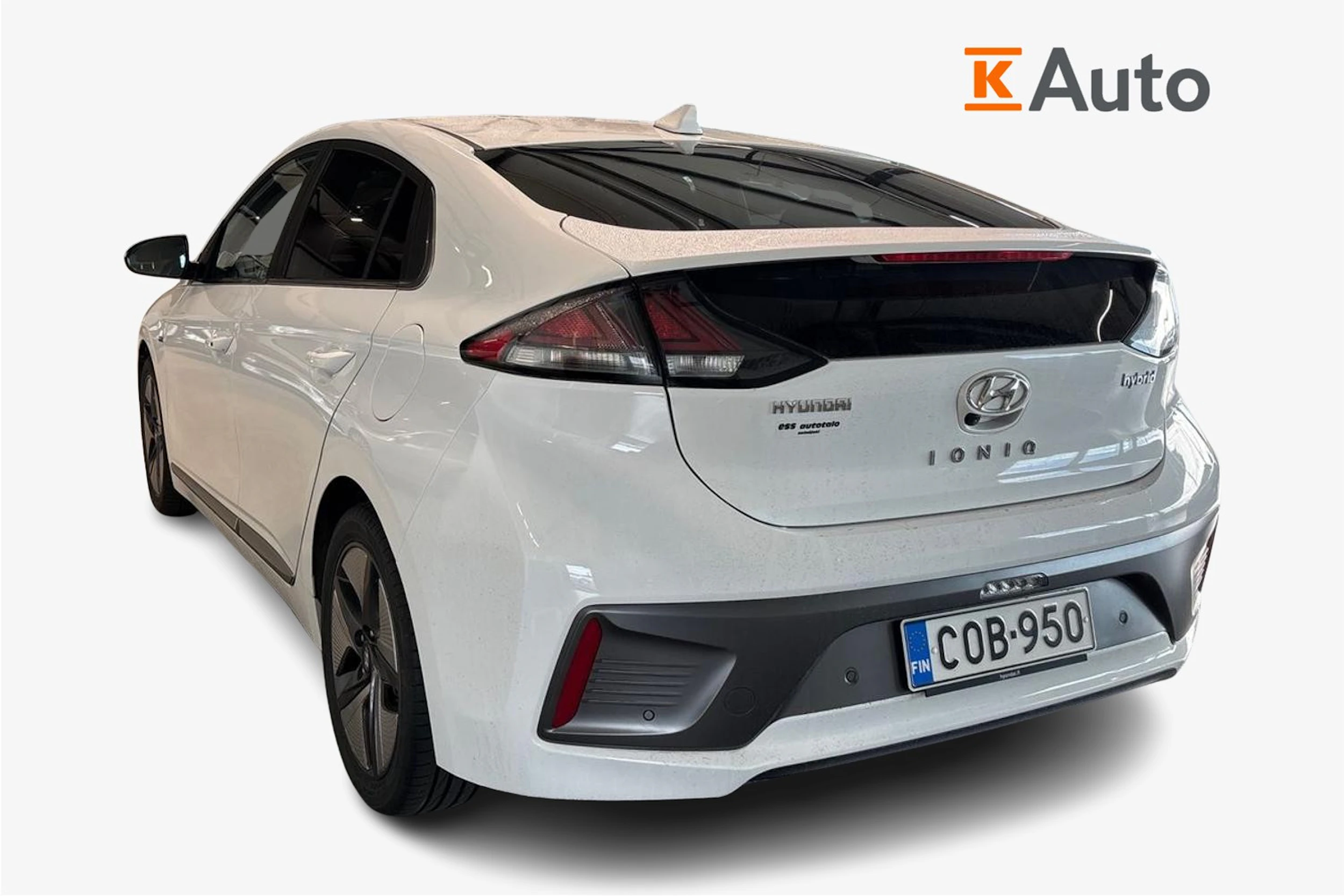 valkoinen Hyundai IONIQ hybrid 2021 kuva 2.