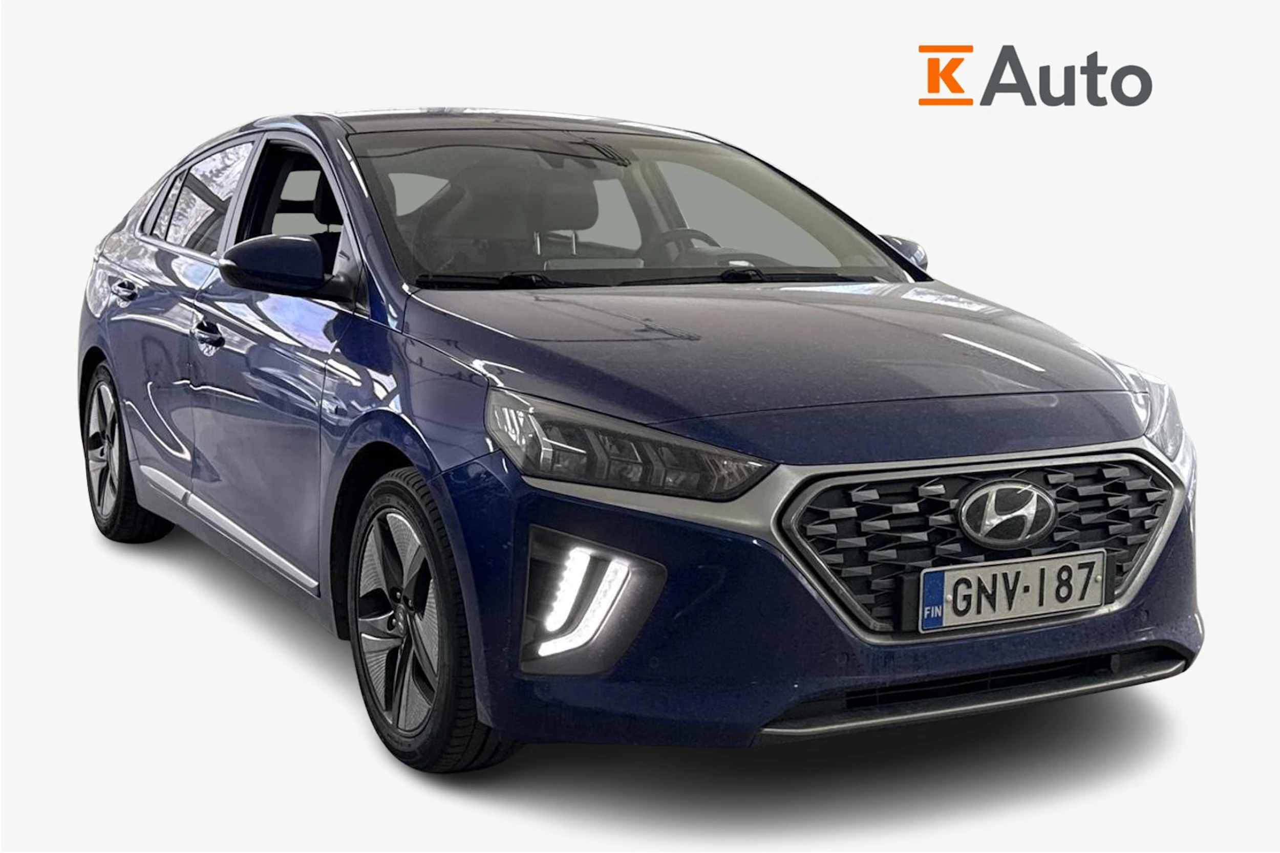 sininen Hyundai IONIQ hybrid 2021 kuva 1.