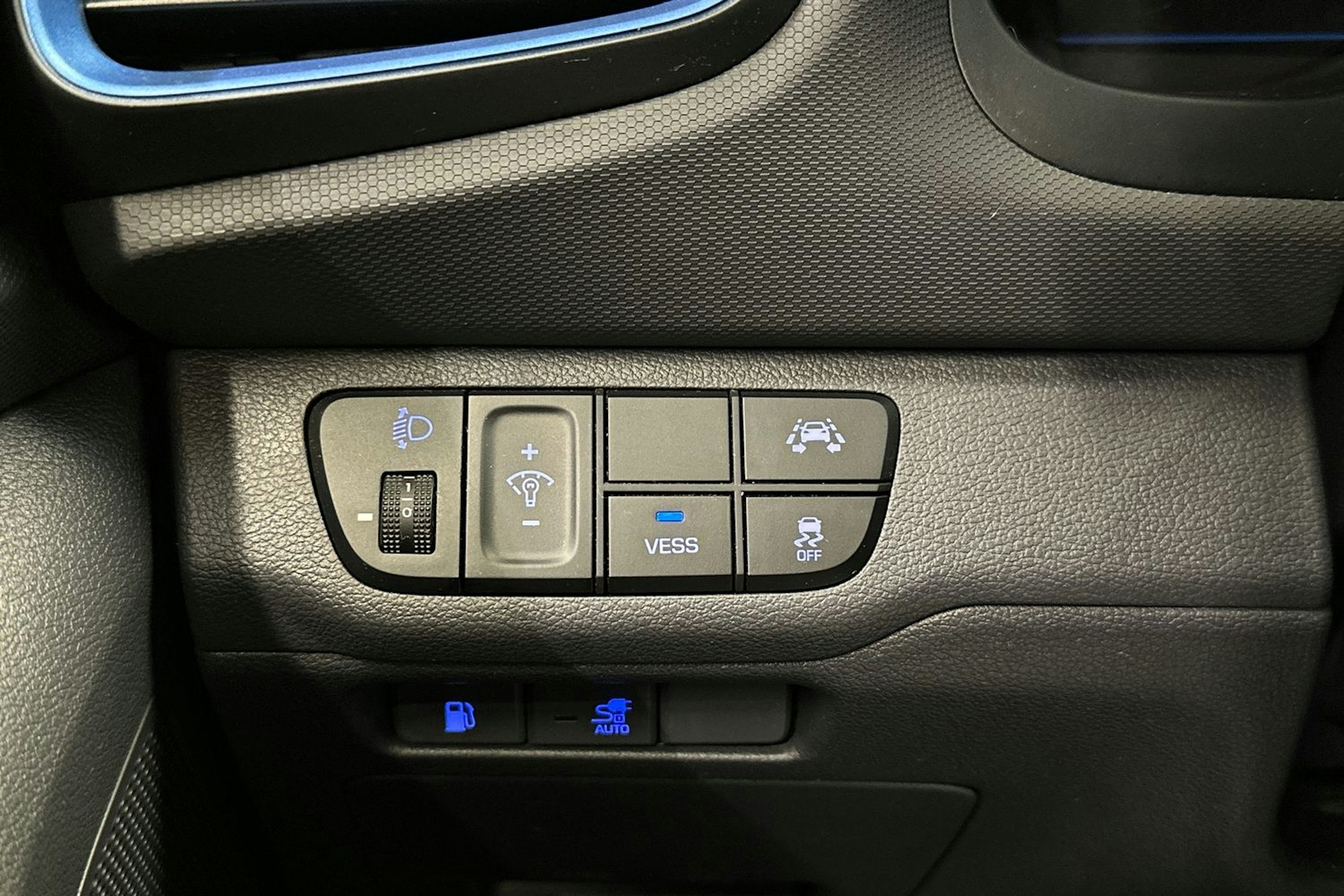 met. ruskea (beige) Hyundai IONIQ plug-in 2018 kuva 22.