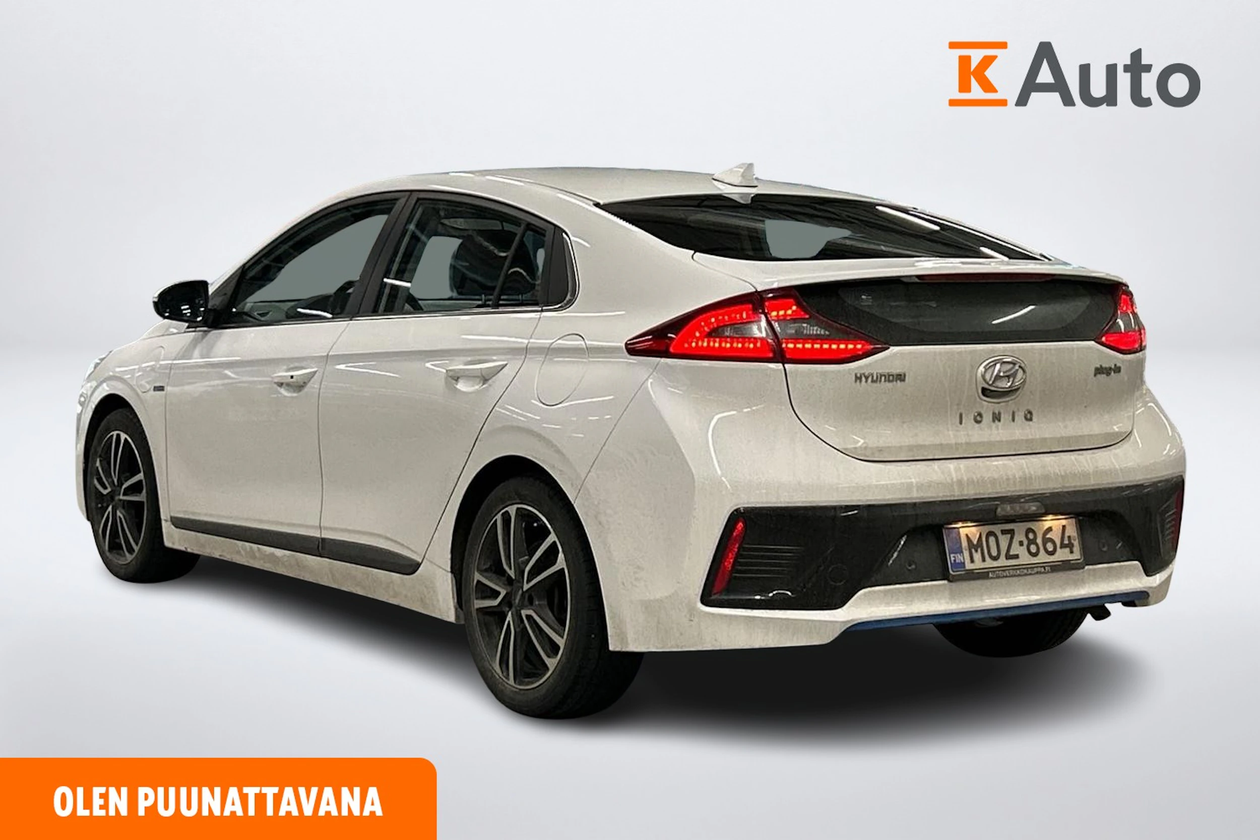 valkoinen Hyundai IONIQ plug-in 2018 kuva 2.