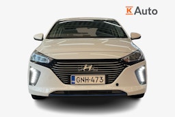 Valkoinen Hyundai IONIQ plug-in 2019 kuva 4.