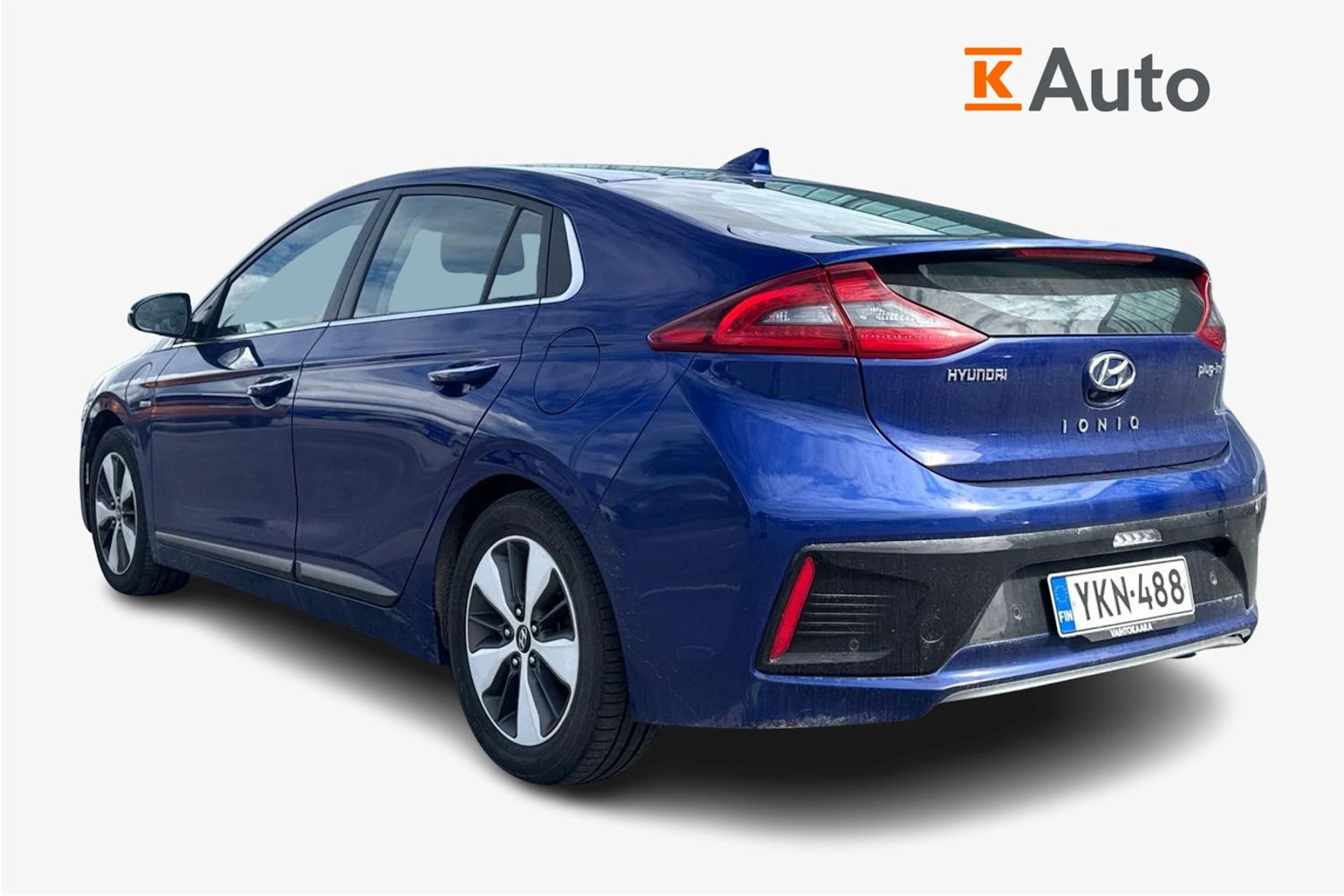 sininen Hyundai IONIQ plug-in 2019 kuva 2.