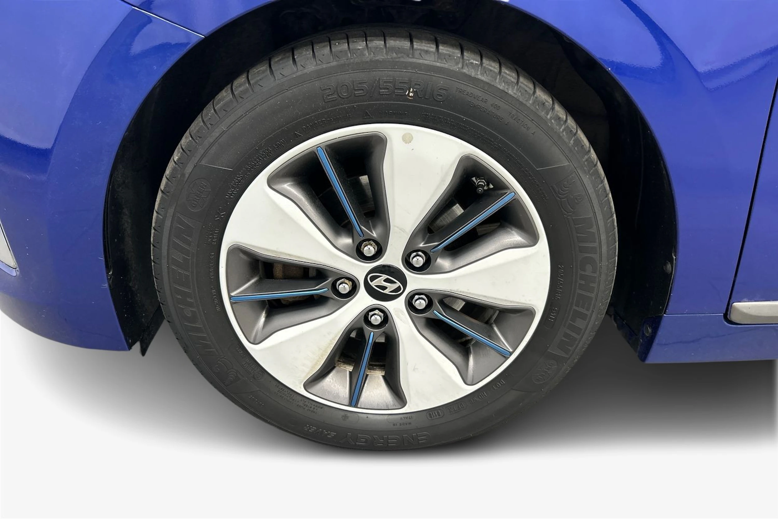 sininen Hyundai IONIQ plug-in 2019 kuva 9.