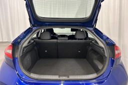 sininen Hyundai IONIQ plug-in 2019 kuva 12.