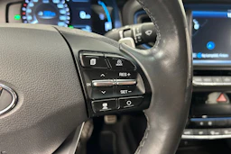 sininen Hyundai IONIQ plug-in 2019 kuva 18.