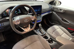 harmaa Hyundai IONIQ plug-in 2020 kuva 7.