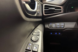 harmaa Hyundai IONIQ plug-in 2020 kuva 15.