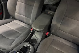 harmaa Hyundai IONIQ plug-in 2020 kuva 21.