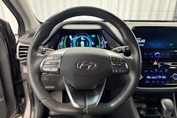 harmaa Hyundai IONIQ plug-in 2020 kuva 12.