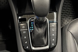 harmaa Hyundai IONIQ plug-in 2020 kuva 19.