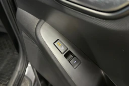 harmaa Hyundai IONIQ plug-in 2021 kuva 11.