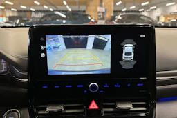 harmaa Hyundai IONIQ plug-in 2021 kuva 14.