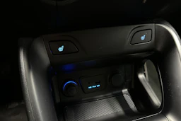 Valkoinen Hyundai ix35 2013 kuva 18.