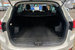 Valkoinen Hyundai ix35 2013 kuva 25.