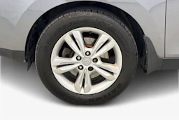 harmaa Hyundai ix35 2013 kuva 9.
