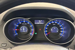 harmaa Hyundai ix35 2013 kuva 12.