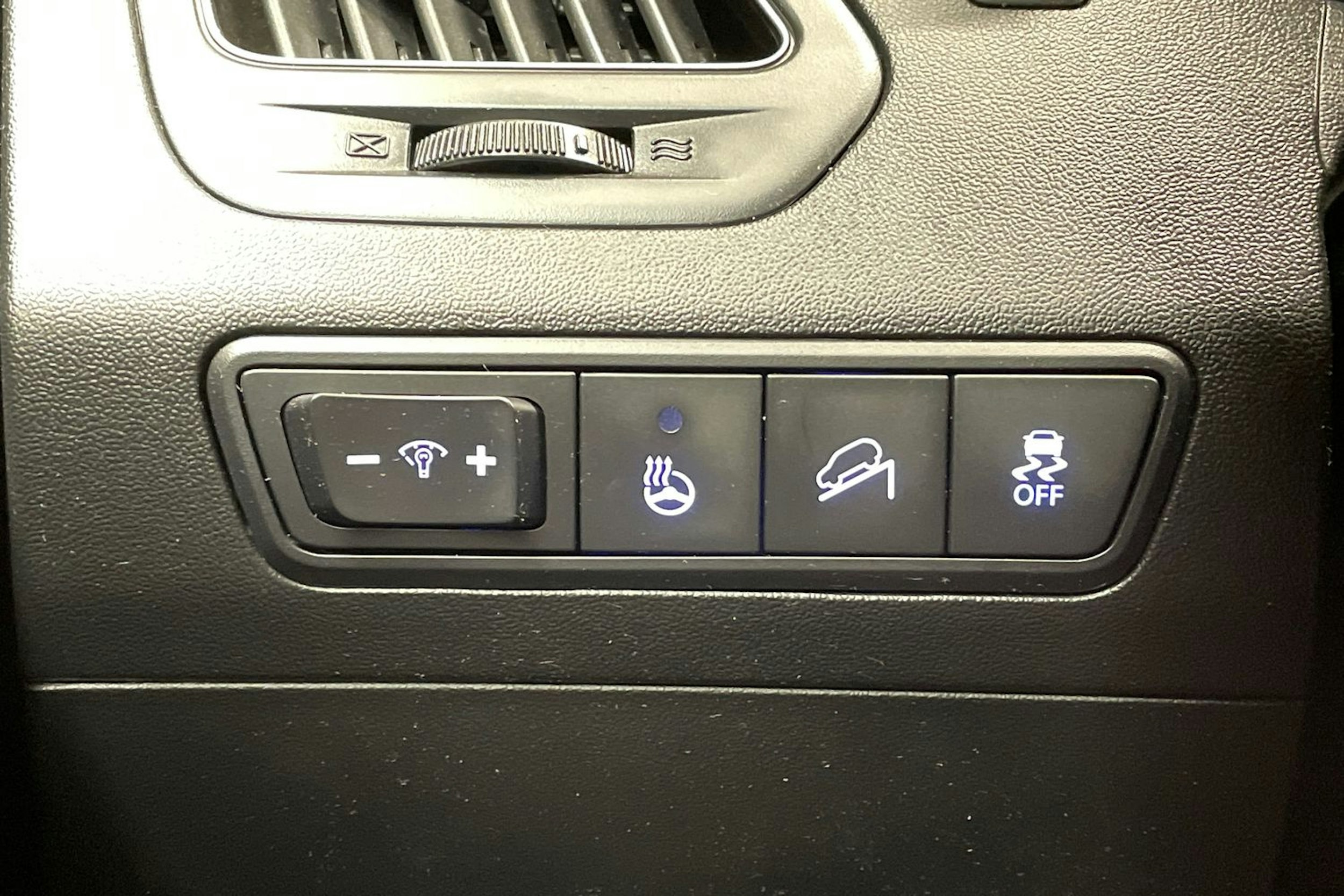 ruskea (beige) Hyundai ix35 2014 kuva 16.