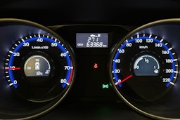 ruskea (beige) Hyundai ix35 2015 kuva 17.