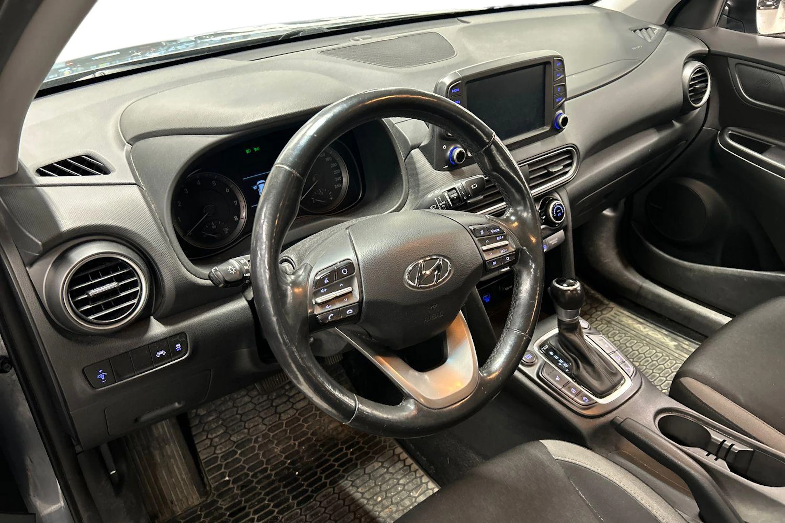 hopea Hyundai KONA 2019 kuva 3.