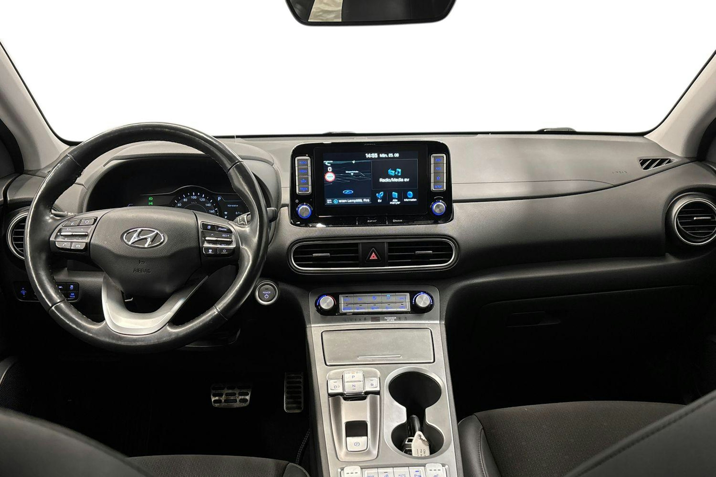 sininen Hyundai KONA 2019 kuva 9.