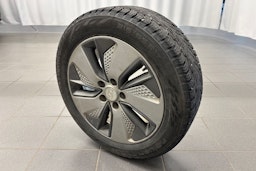 sininen Hyundai KONA 2019 kuva 13.