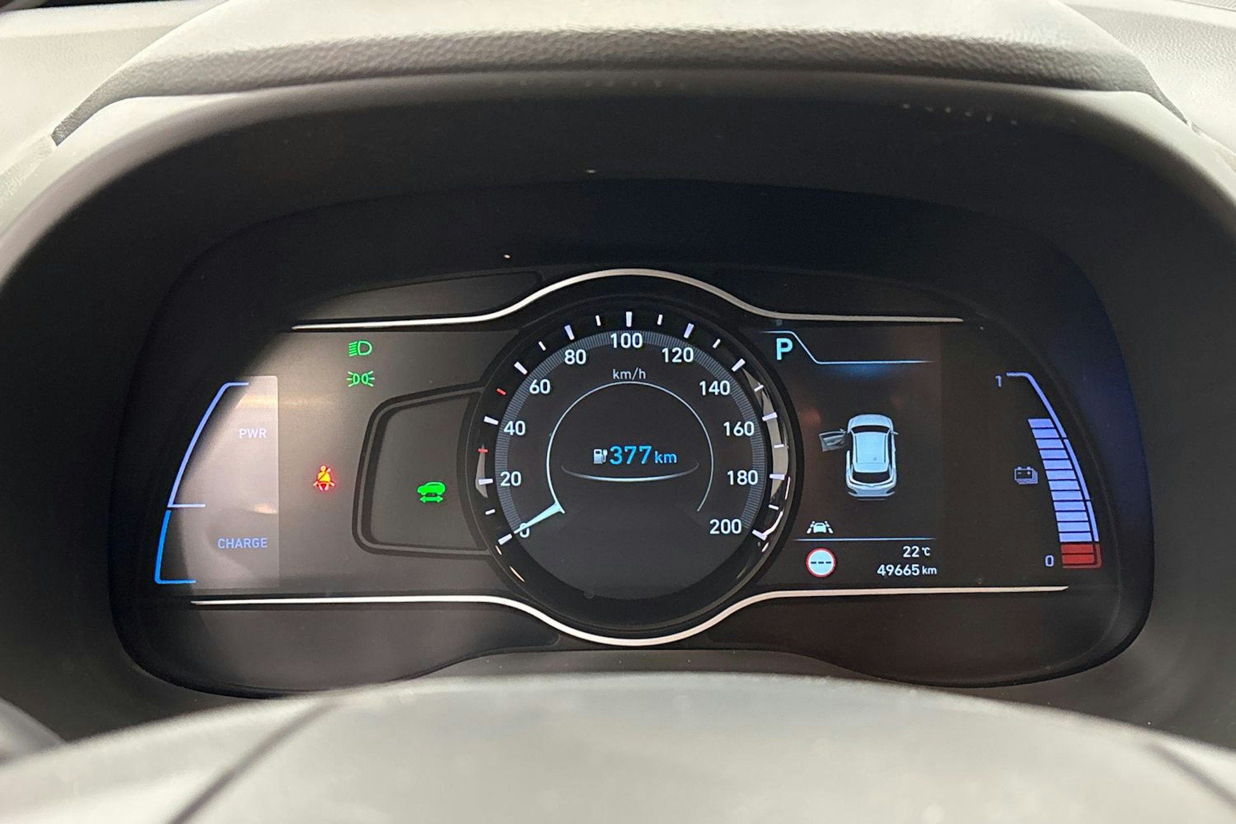 sininen Hyundai KONA 2019 kuva 22.