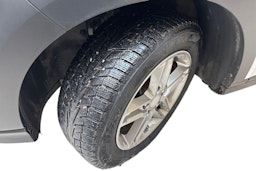 valkoinen Hyundai KONA 2019 kuva 9.