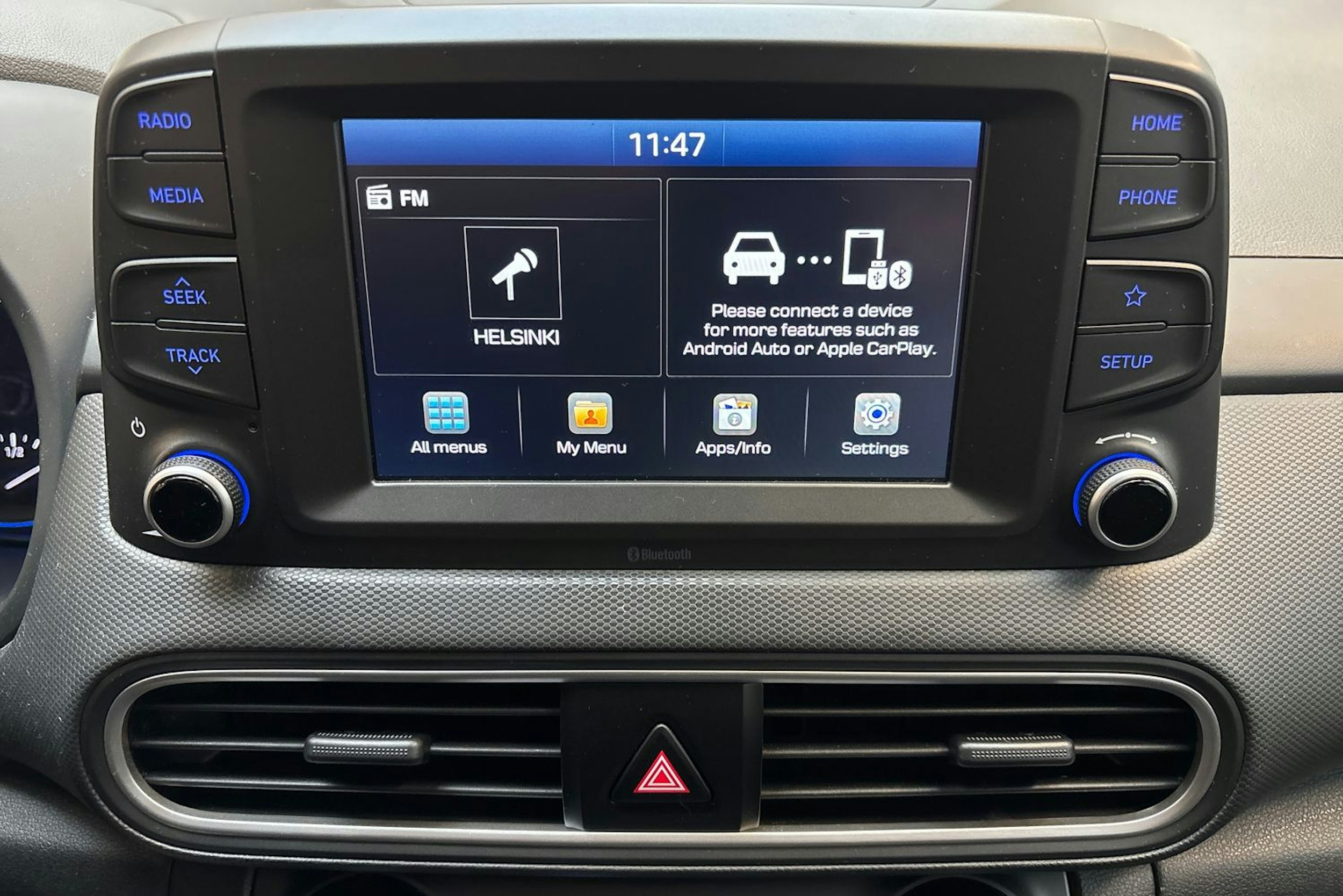 valkoinen Hyundai KONA 2019 kuva 16.