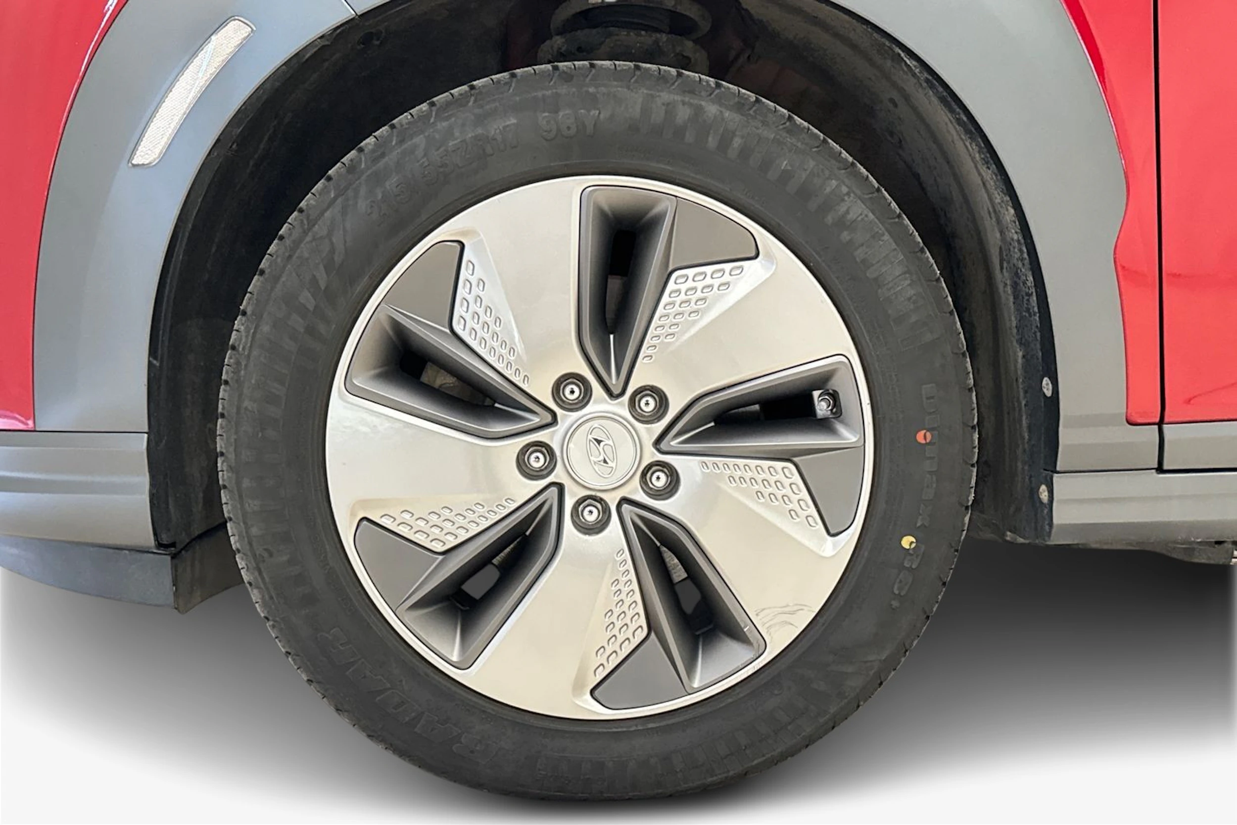 punainen Hyundai KONA 2019 kuva 9.