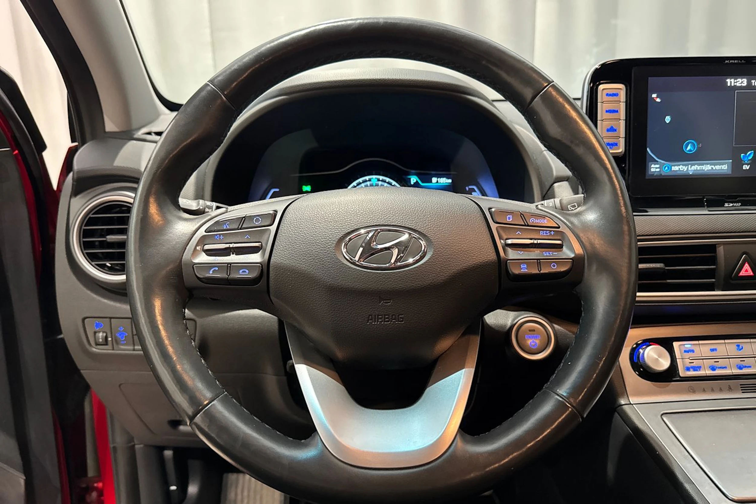 punainen Hyundai KONA 2019 kuva 17.