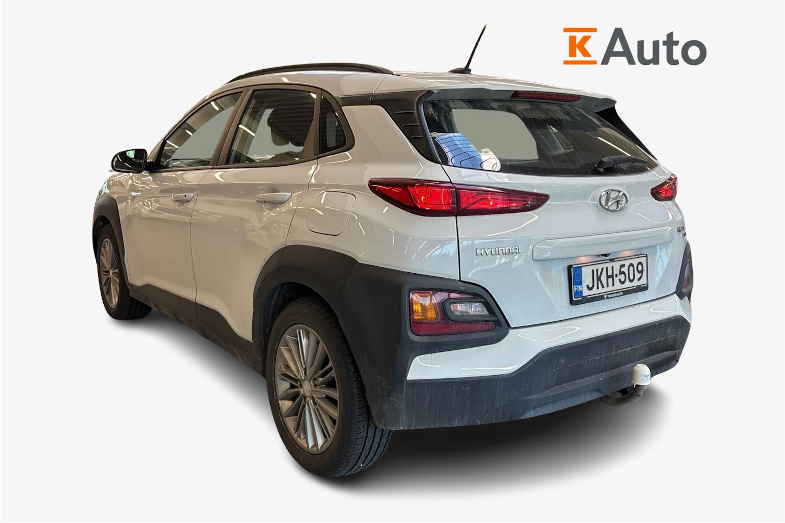 valkoinen Hyundai KONA 2019 kuva 2.