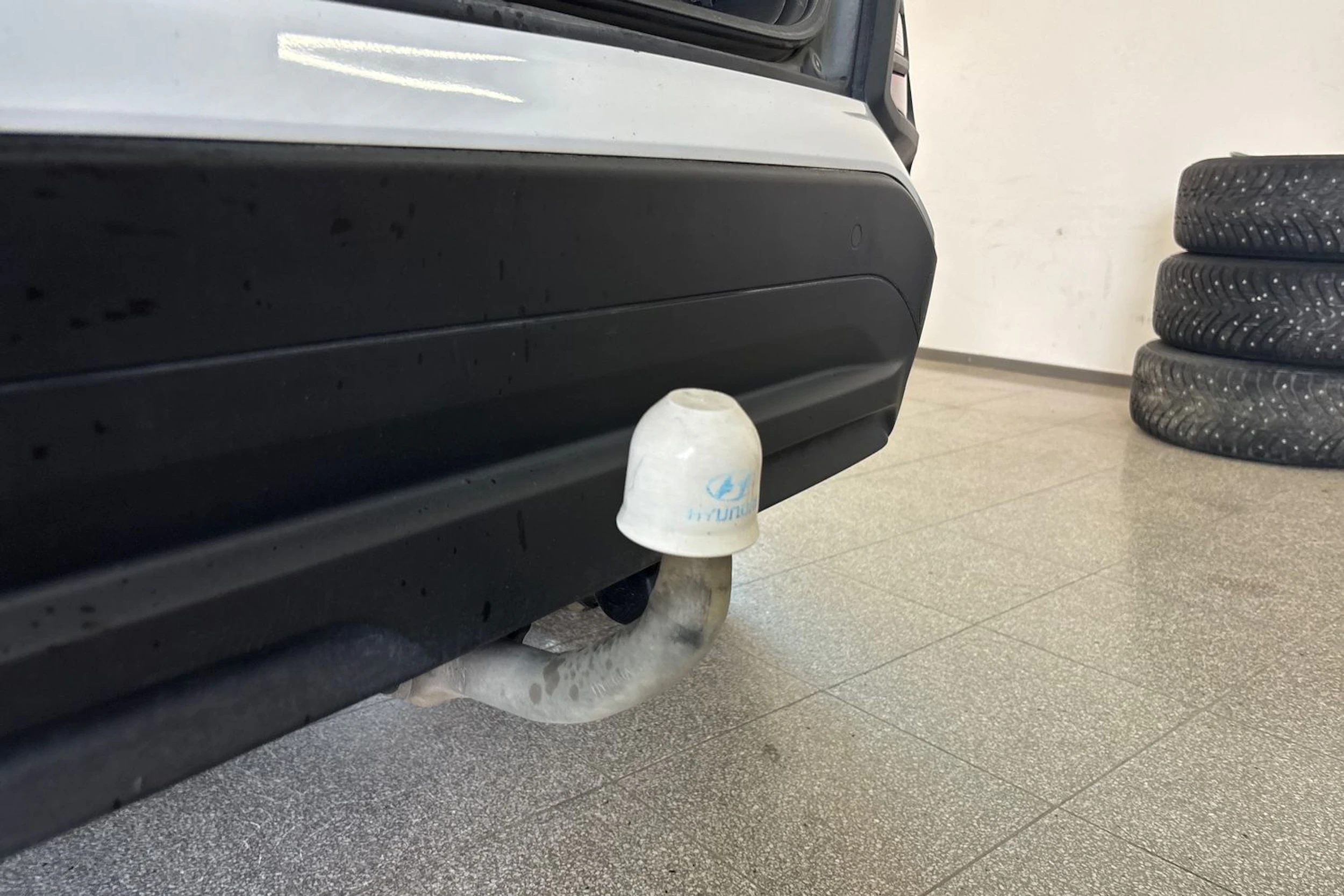 valkoinen Hyundai KONA 2019 kuva 23.