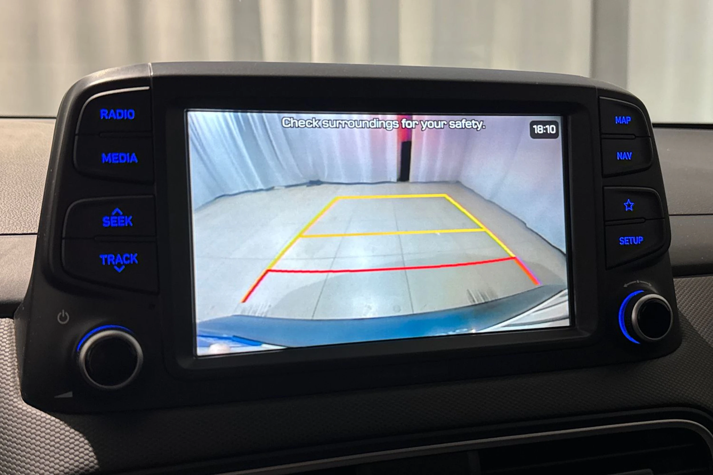 sininen Hyundai KONA 2019 kuva 23.