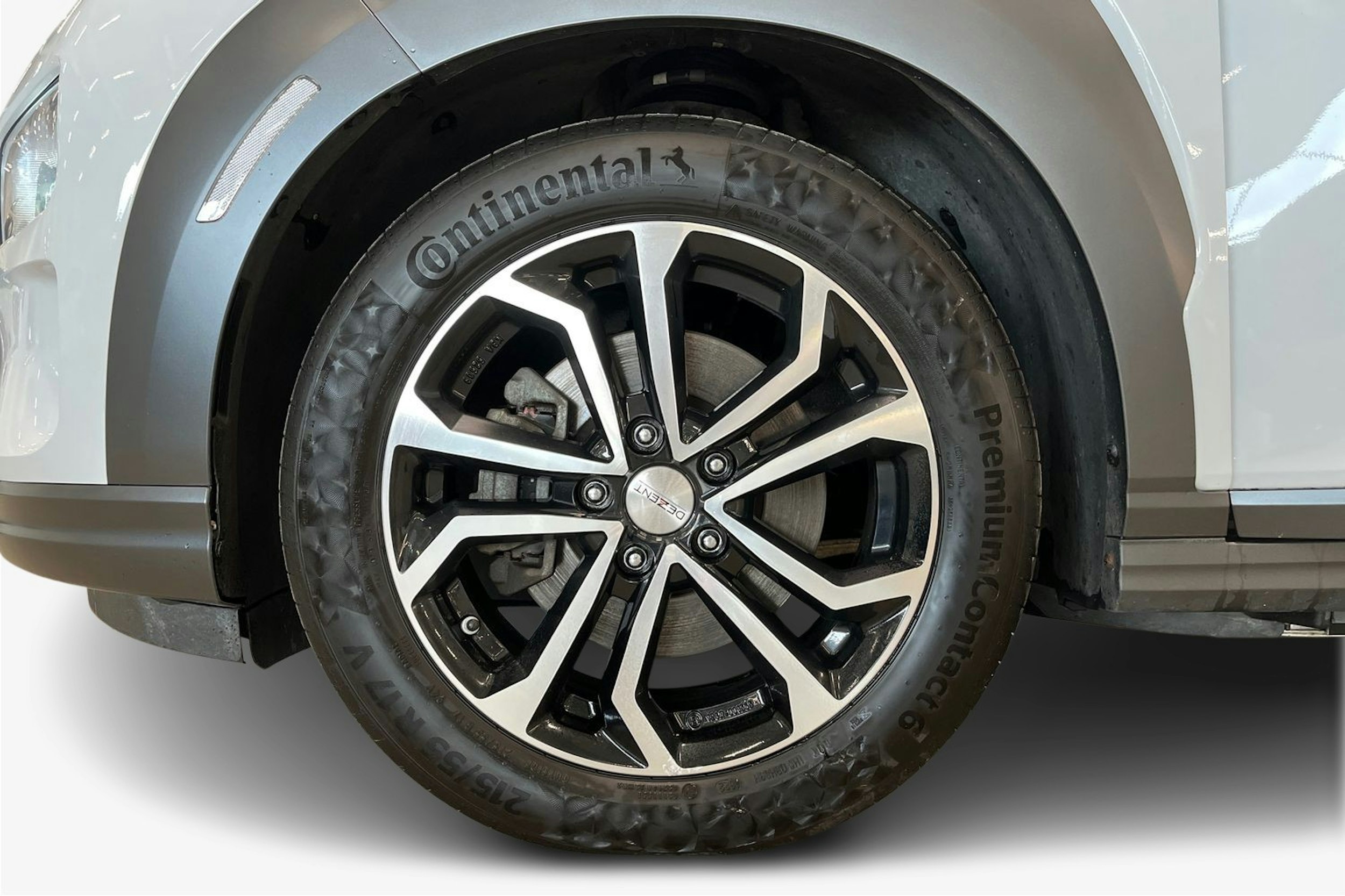 valkoinen Hyundai KONA 2020 kuva 9.