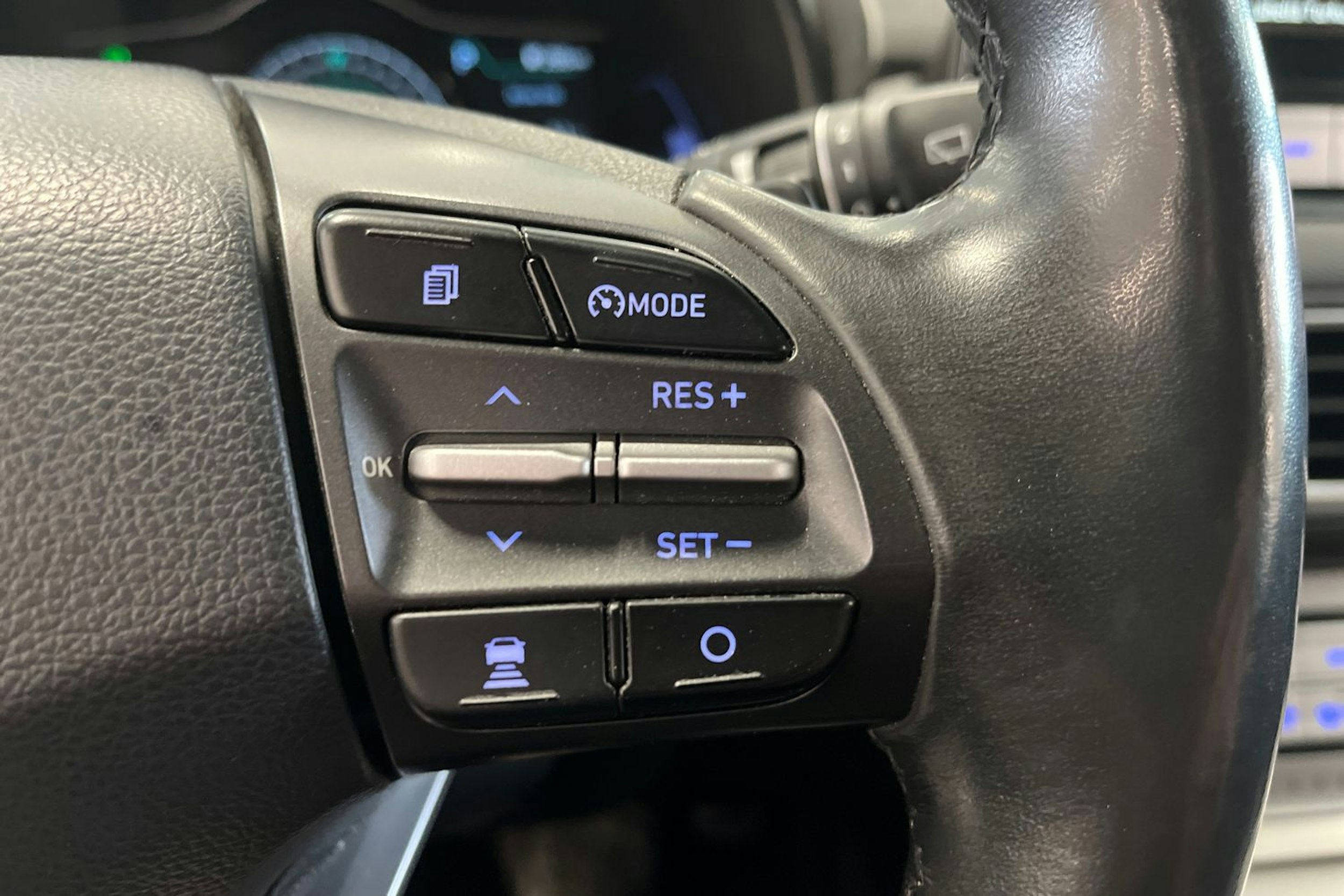 valkoinen Hyundai KONA 2020 kuva 19.