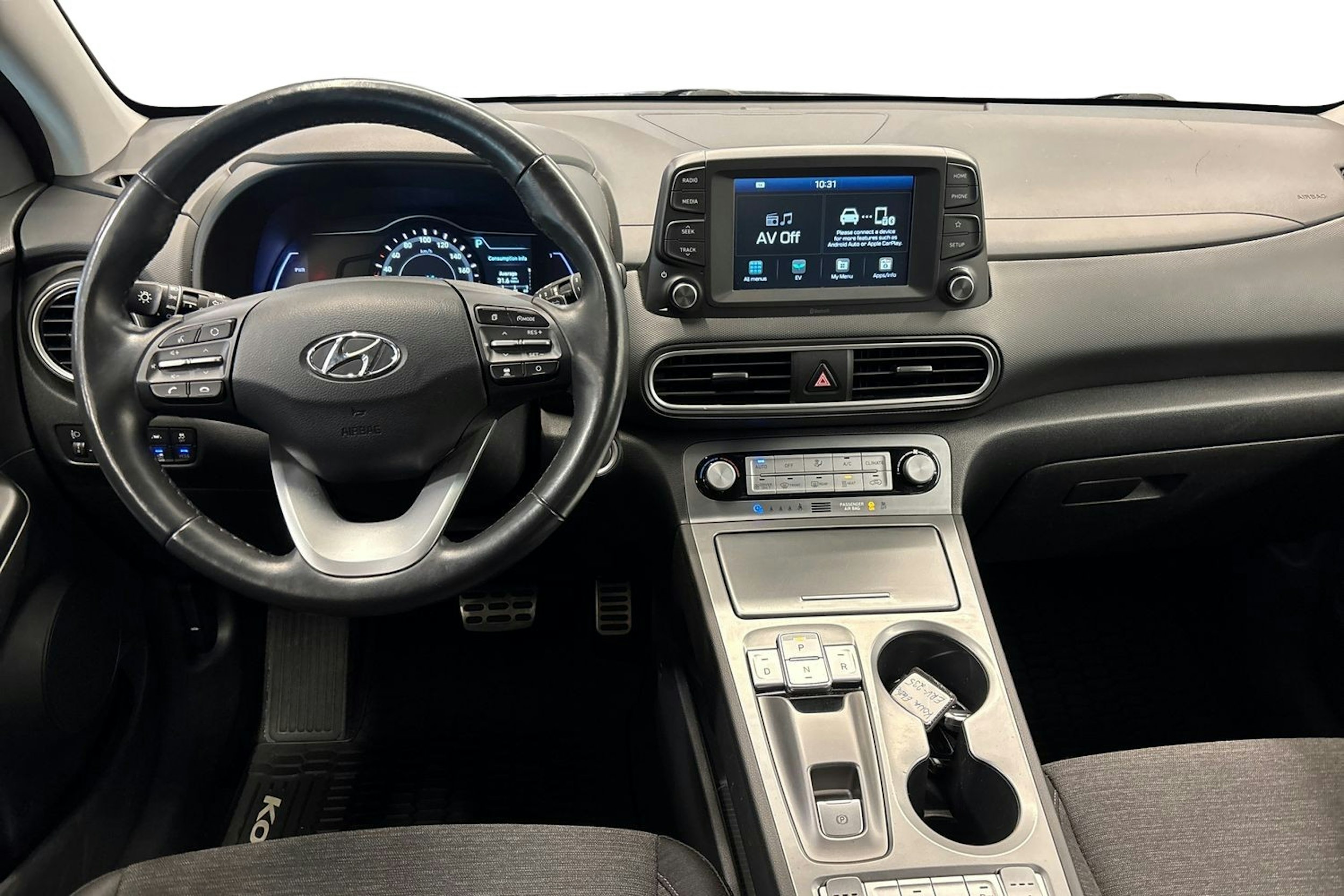 harmaa Hyundai KONA 2020 kuva 9.