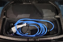 sininen Hyundai KONA 2021 kuva 17.