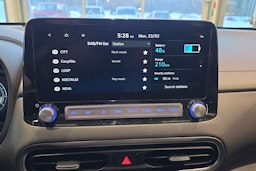 sininen Hyundai KONA 2021 kuva 25.