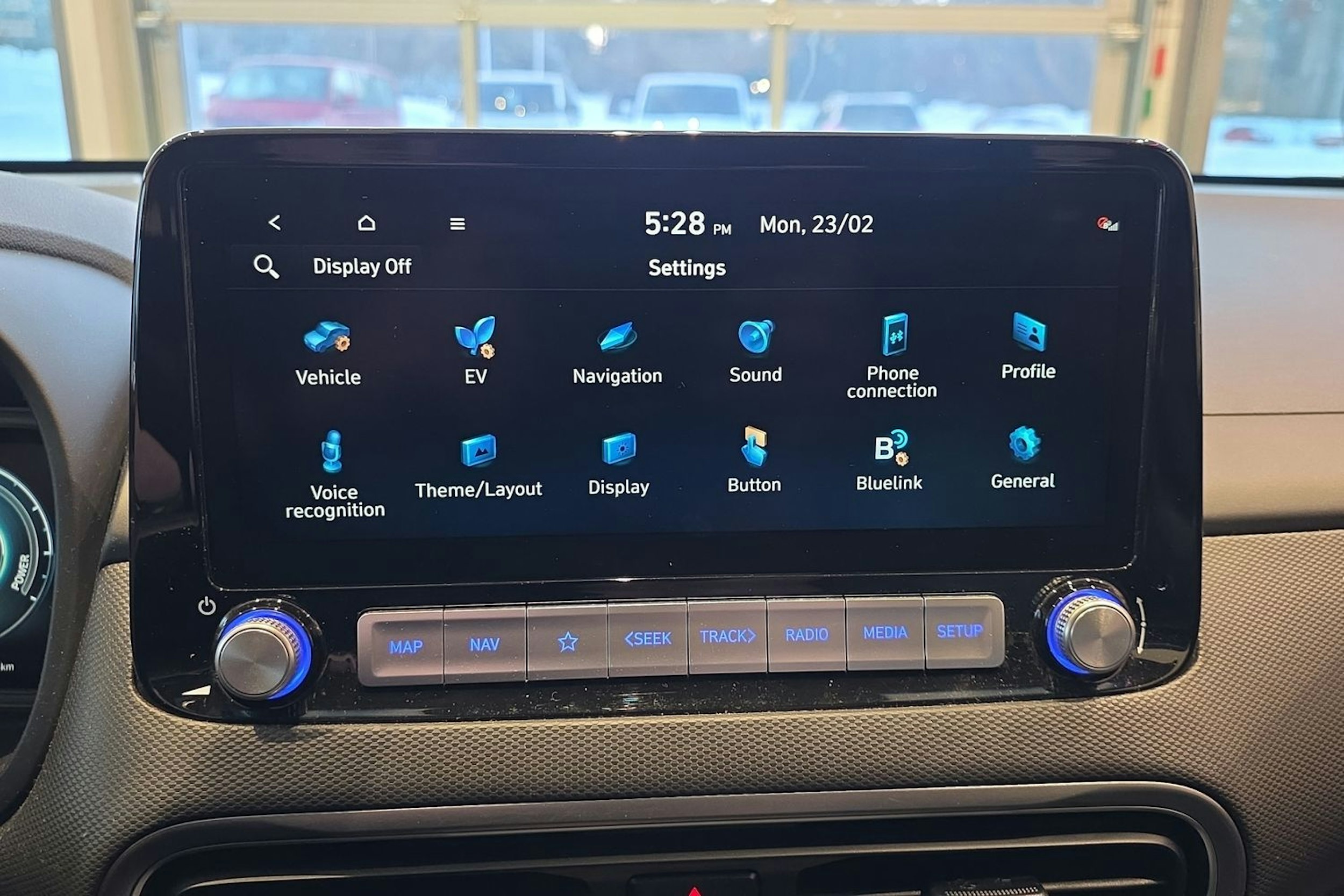 sininen Hyundai KONA 2021 kuva 27.