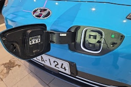 sininen Hyundai KONA 2021 kuva 32.