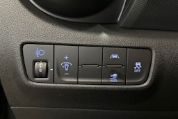 harmaa Hyundai KONA 2021 kuva 20.