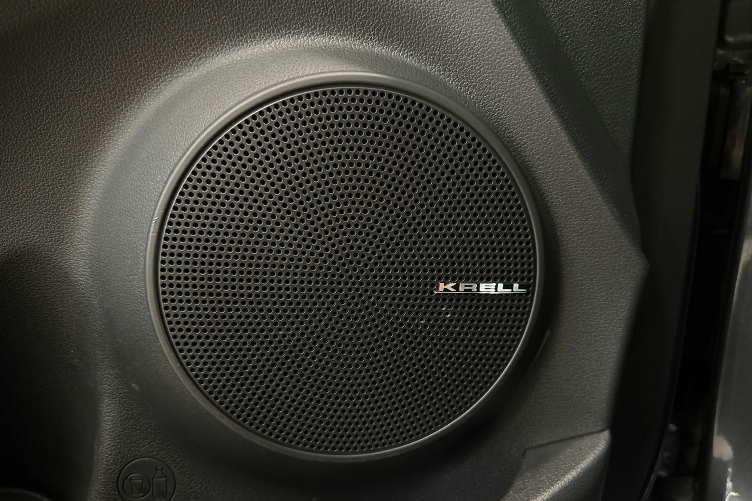 harmaa Hyundai KONA 2021 kuva 21.